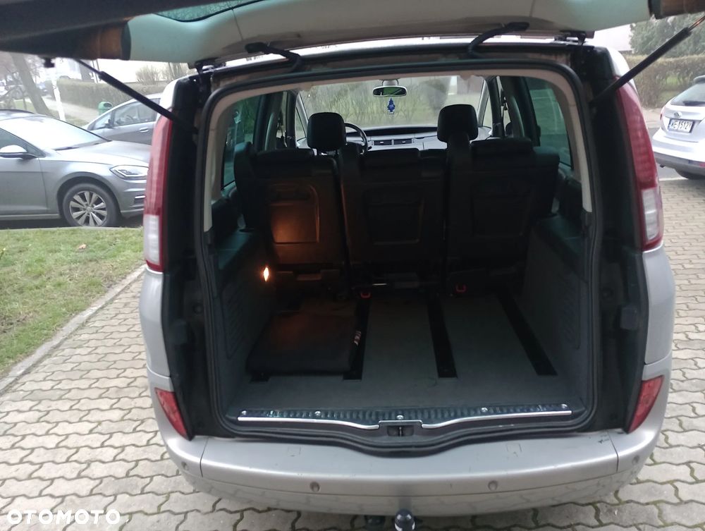 Renault Espace 2.0 dCi Expression - 11