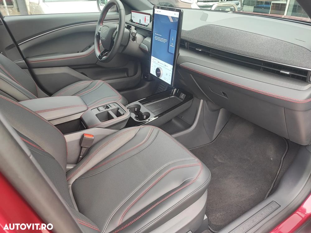 Ford Mustang Mach-E RWD 203 kW Premium - 8