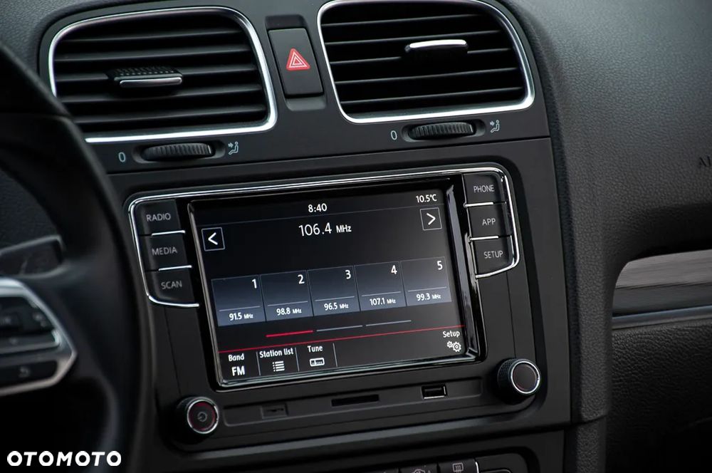 Volkswagen Golf 2.0 TDI DPF GT Sport - 34