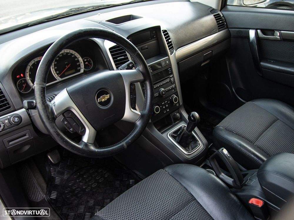 Chevrolet Captiva - 22