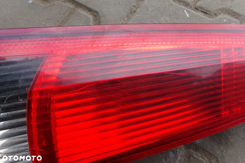 Lampa lewy tył Ford fiesta 2005r. - 3