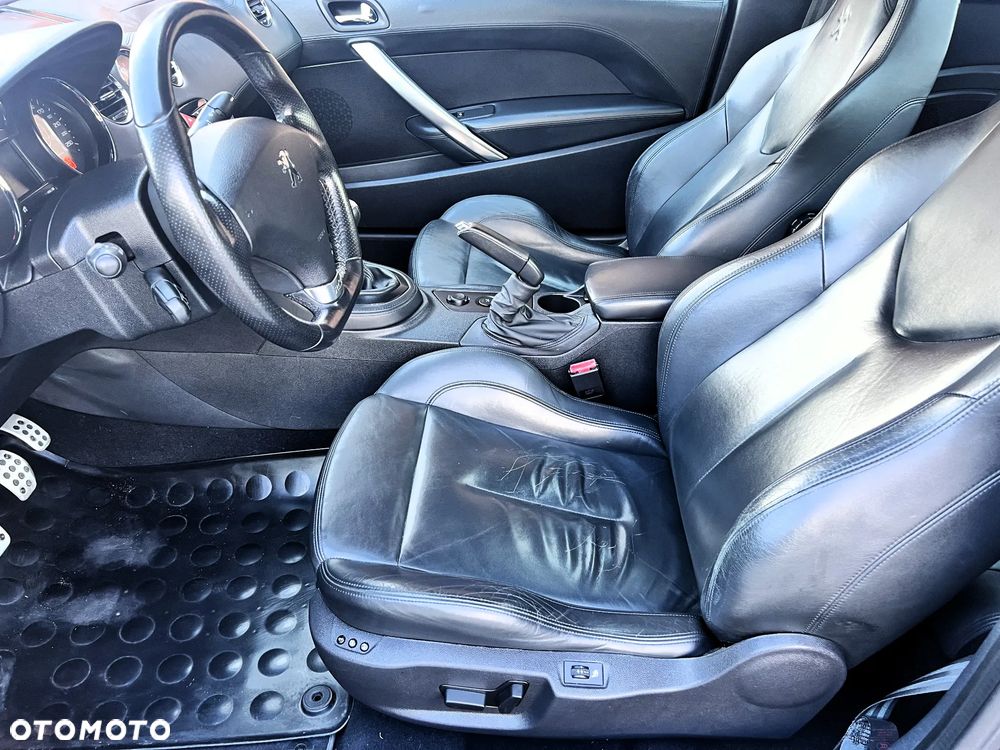 Peugeot RCZ 2.0 HDi FAP 160 - 14