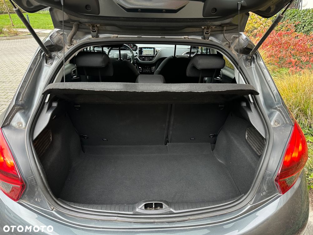 Peugeot 208 1.2 PureTech Allure S&S - 24
