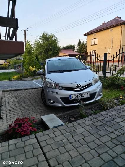 Toyota Yaris 1.33 Active - 1