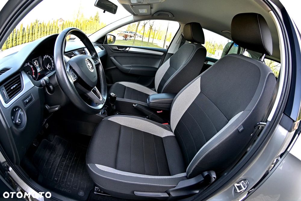 Skoda RAPID 1.0 TSI Style - 19