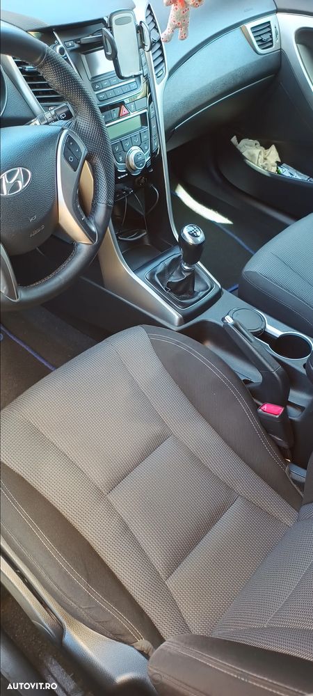 Hyundai i30 1.6 CRDI Highway - 16