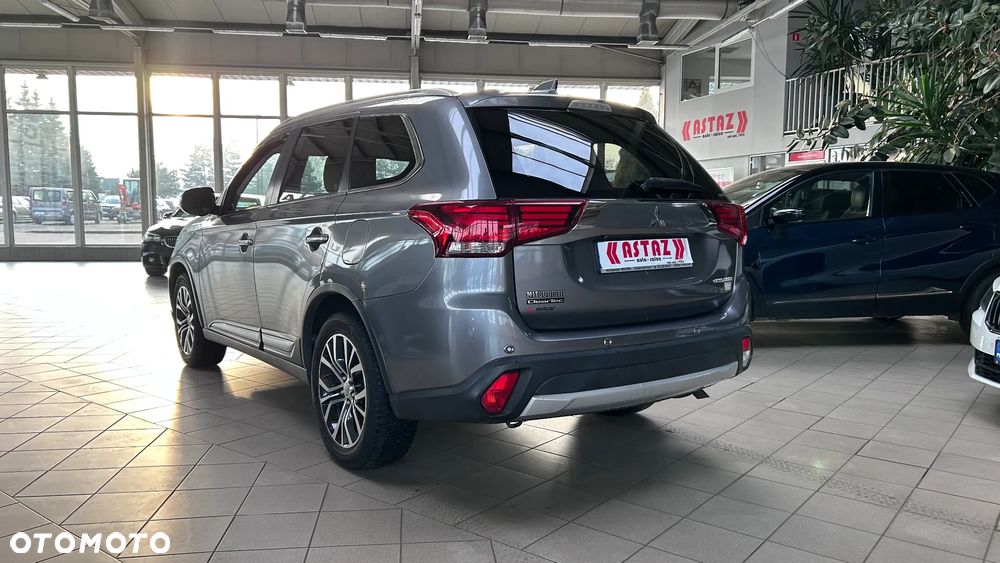 Mitsubishi Outlander 2.0 Intense Comfort 4WD CVT - 7