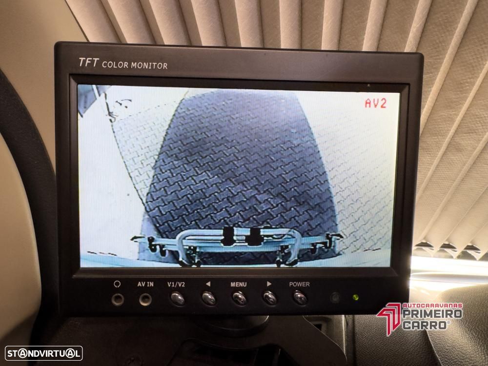 McLouis MC4 Cama central e basculante - 33