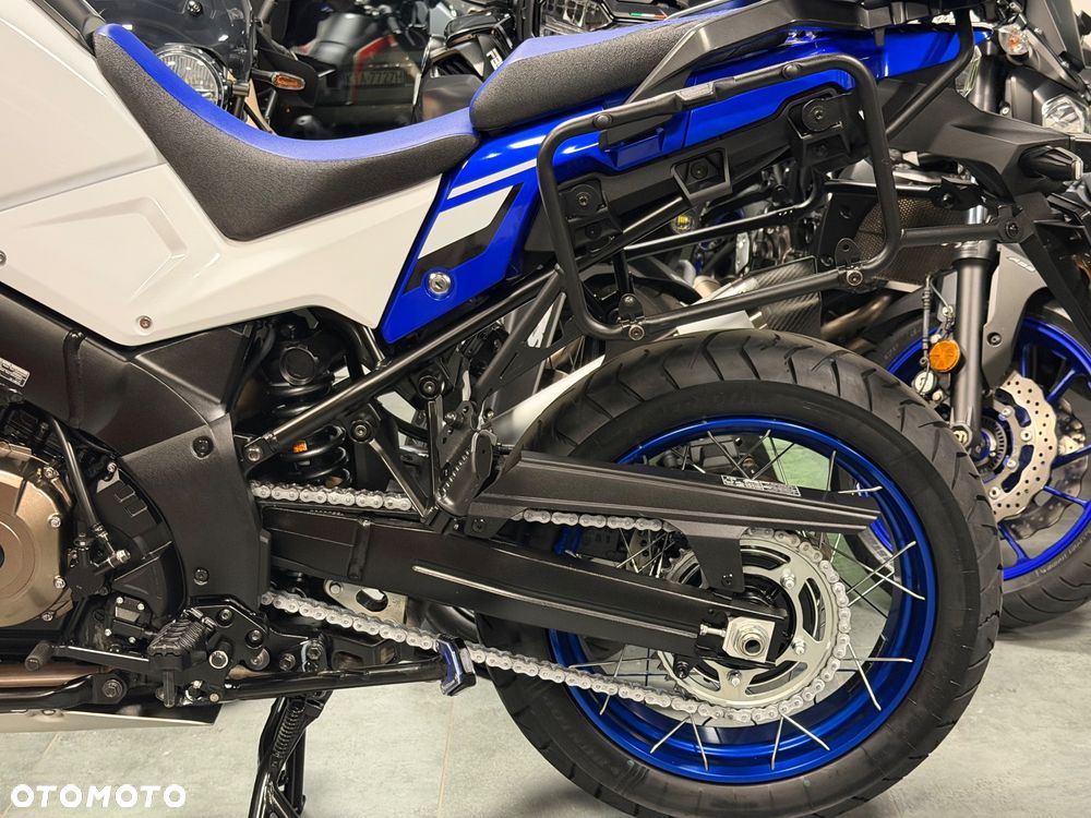Suzuki V-STROM - 32