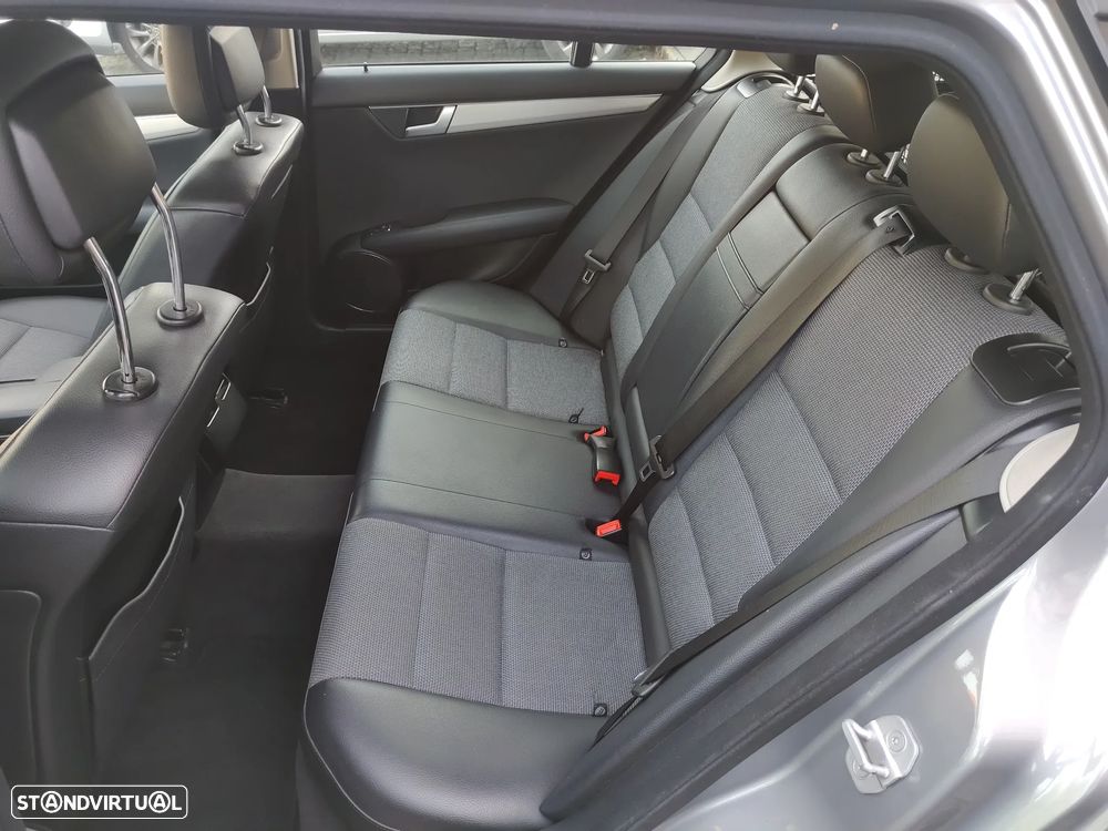 Mercedes-Benz C 250 Station CDI DPF 4Matic 7G-TRONIC BlueEFFICIENCY Avantgarde - 15