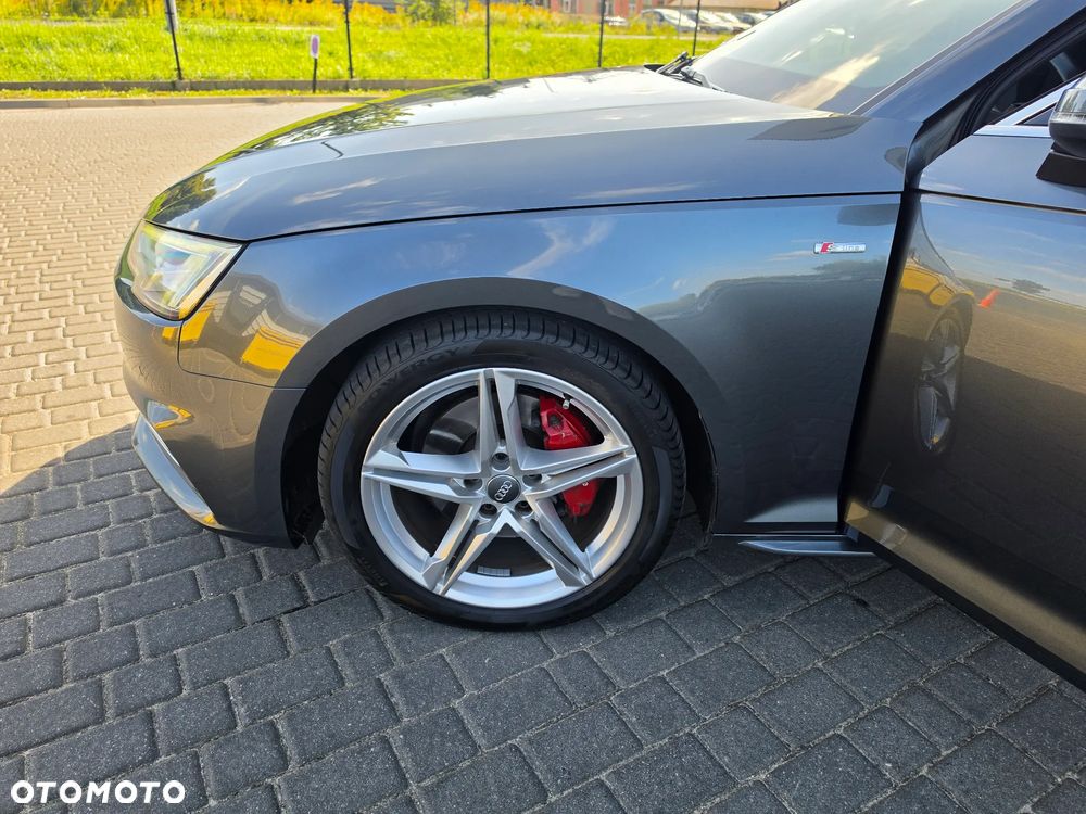 Audi A4 Avant 2.0 TDI Sport S tronic - 10