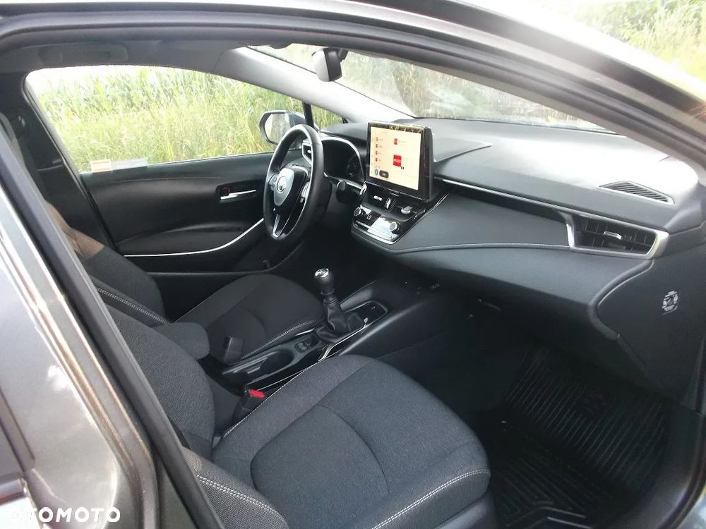 Toyota Corolla 1.5 Comfort - 13