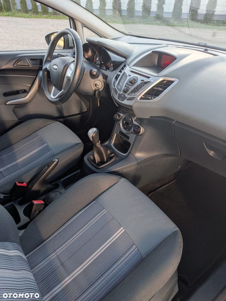 Ford Fiesta 1.25 Silver X Plus - 22