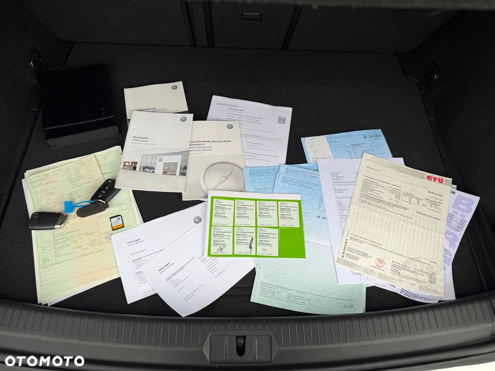 Volkswagen Golf 2.0 TDI BMT GTD - 37
