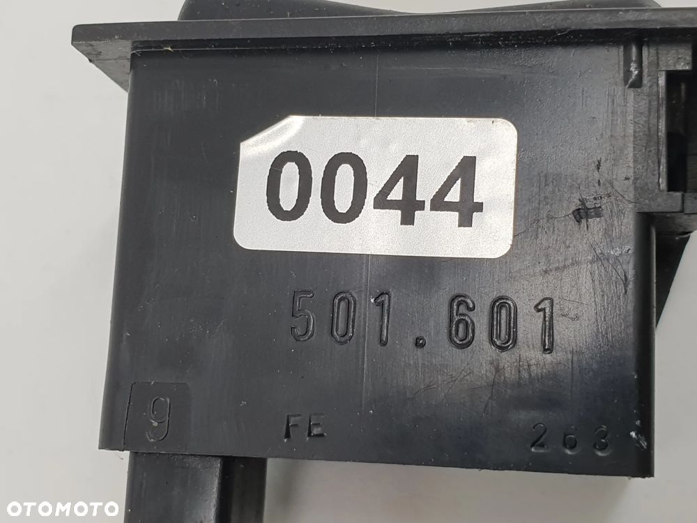 PRZELACZNIK MAN LE - 3