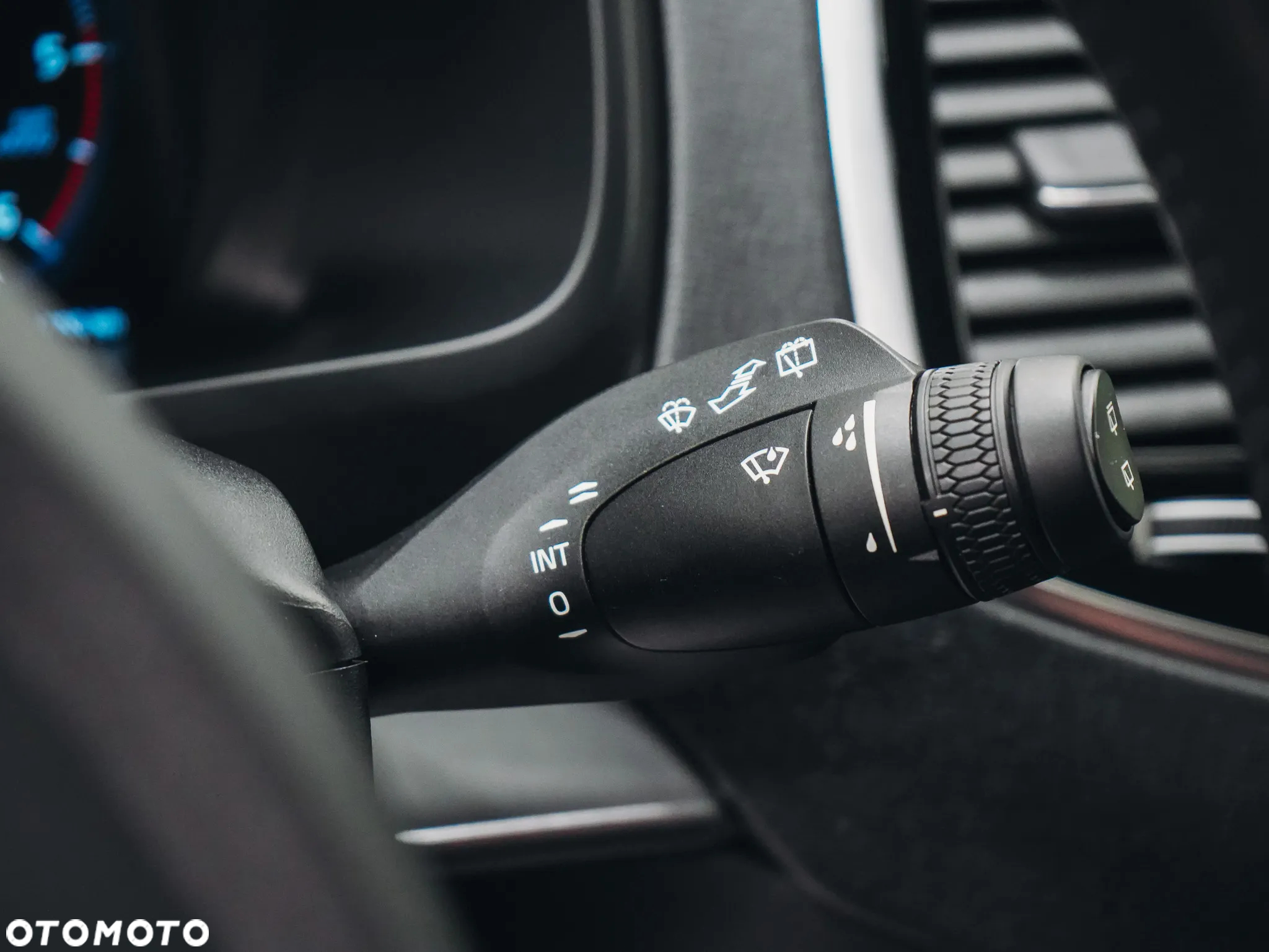 Volvo XC 90 B5 D AWD Geartronic Momentum Pro - 23