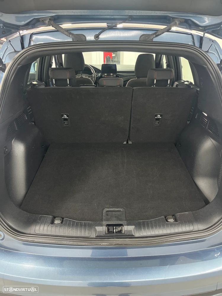 Ford Kuga 1.5 EcoBoost ST-LINE - 12