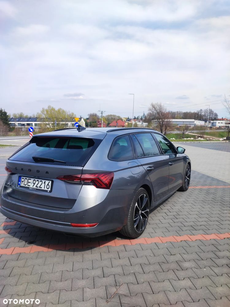 Skoda Octavia 2.0 TDI DSG Style - 4