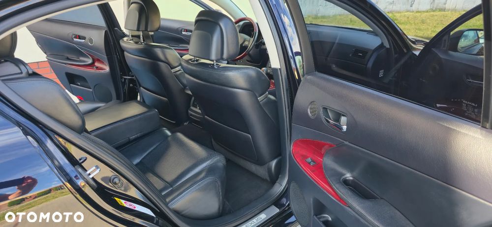 Lexus GS 450h Prestige + - 11