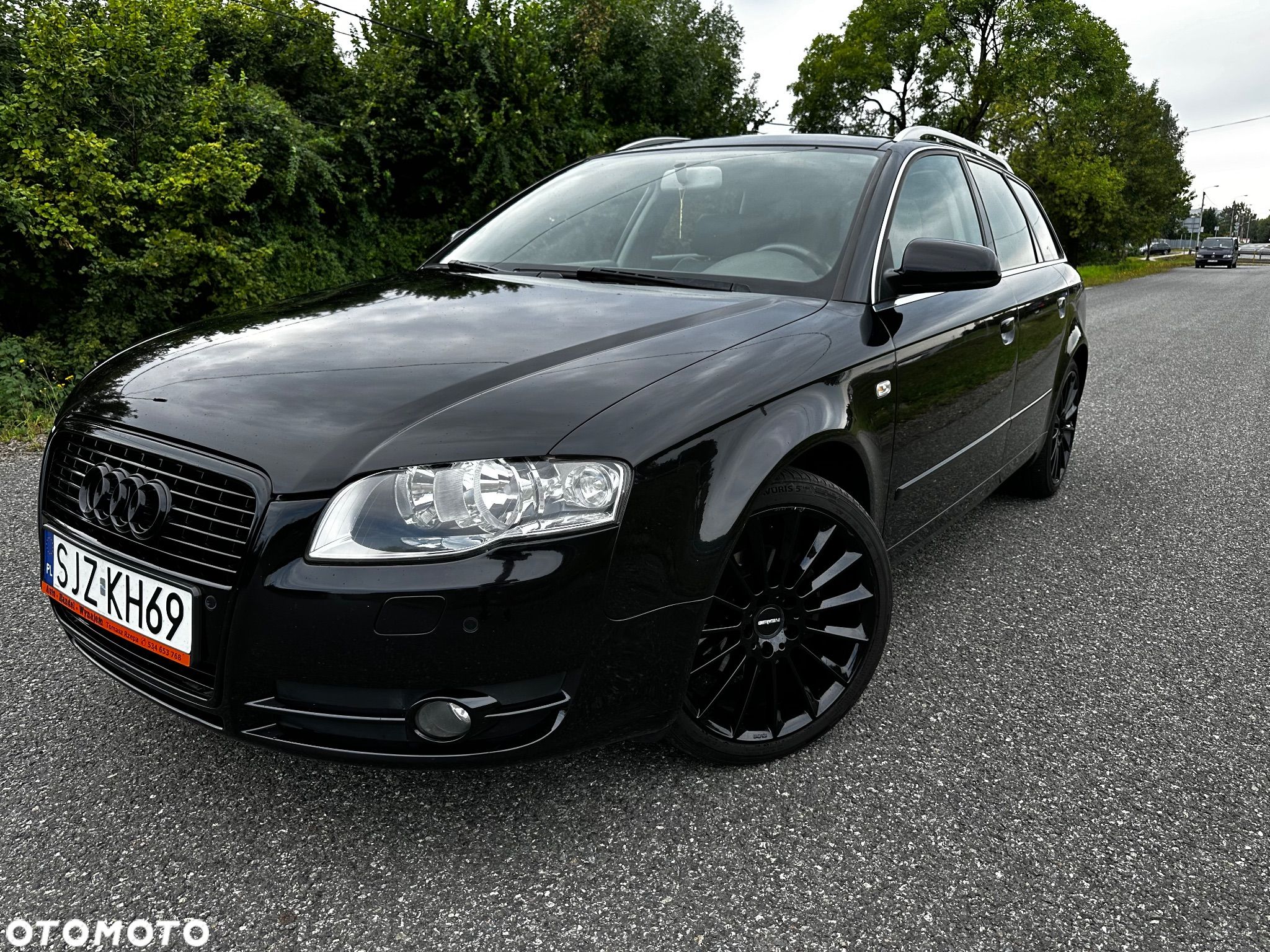 Audi A4 - 1