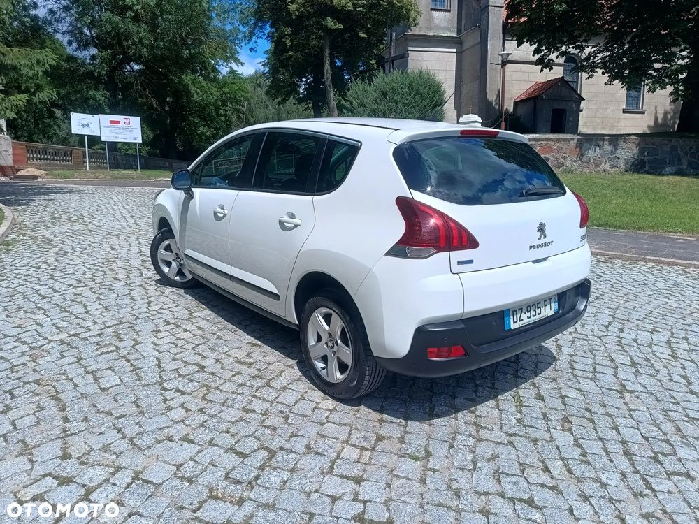 Peugeot 3008 HDi FAP 150 Premium - 4