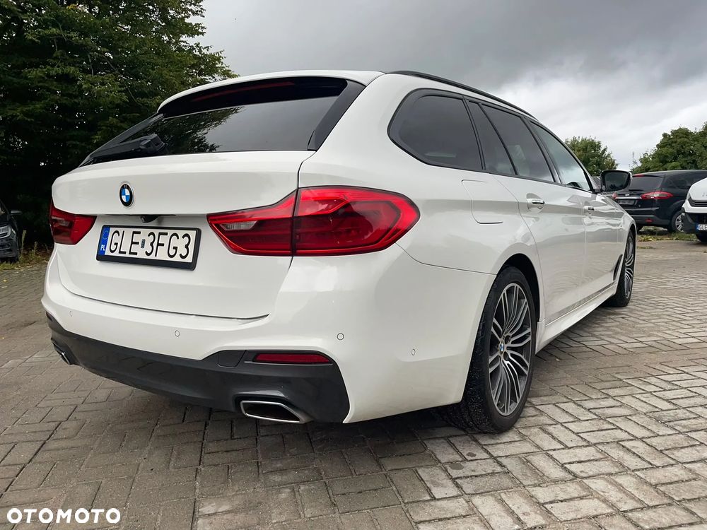 BMW Seria 5 520d M Sport Edition - 6