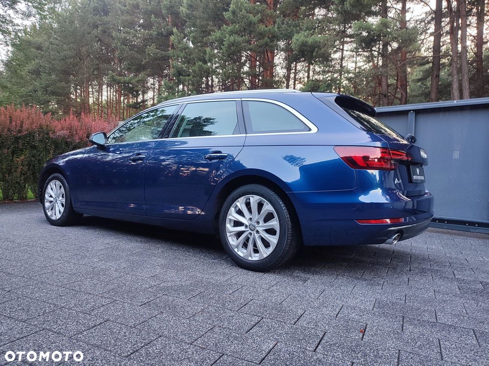 Audi A4 Avant 1.4 TFSI Design - 13
