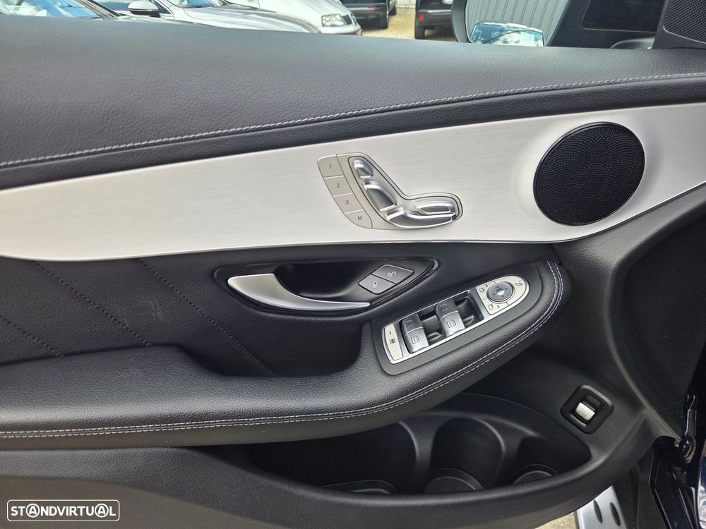 Mercedes-Benz GLC 300 de Coupe 4Matic 9G-TRONIC AMG Line — fotografia 14