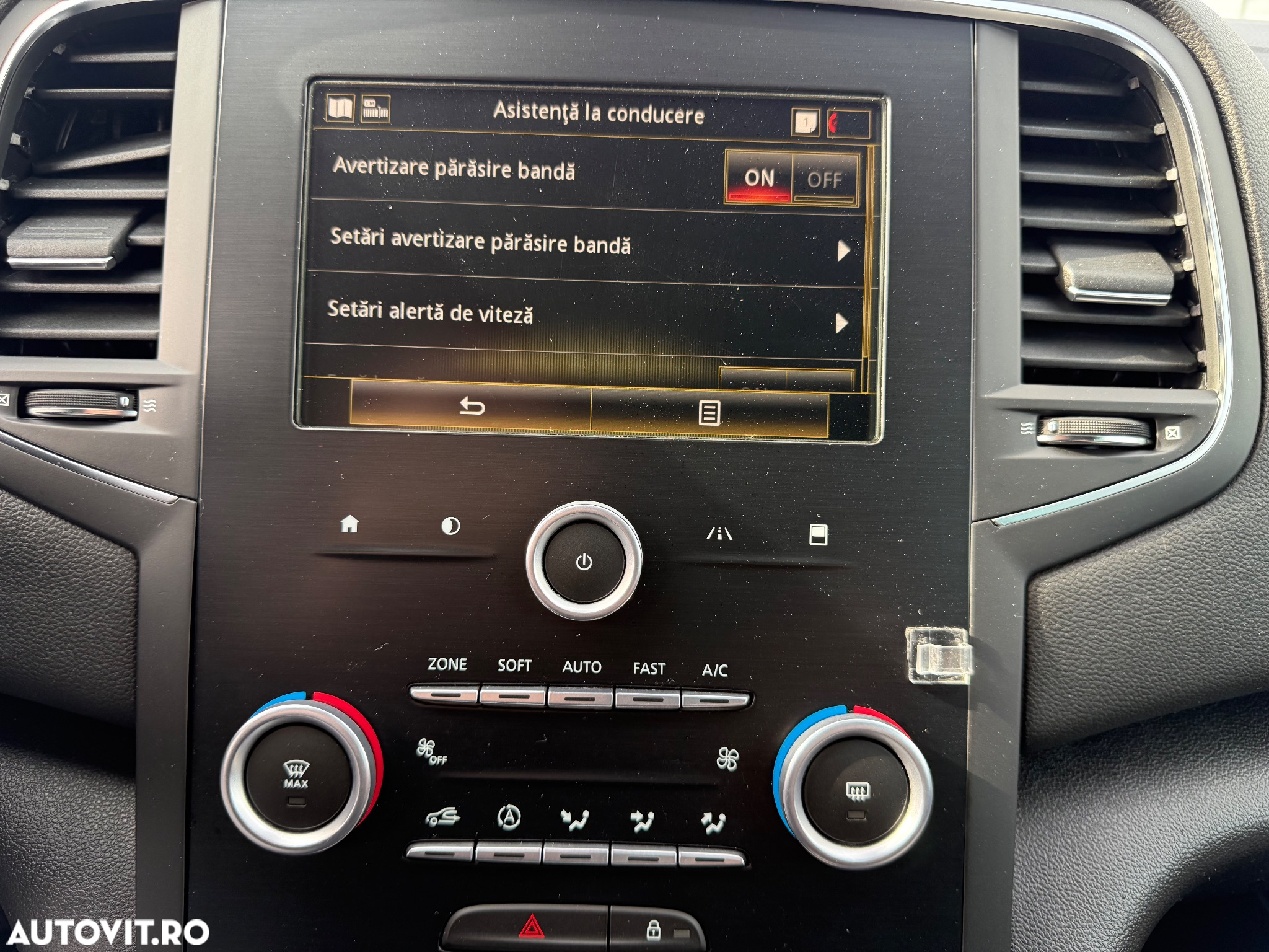 Renault Megane ENERGY dCi 110 ECO2 BUSINESS - 14