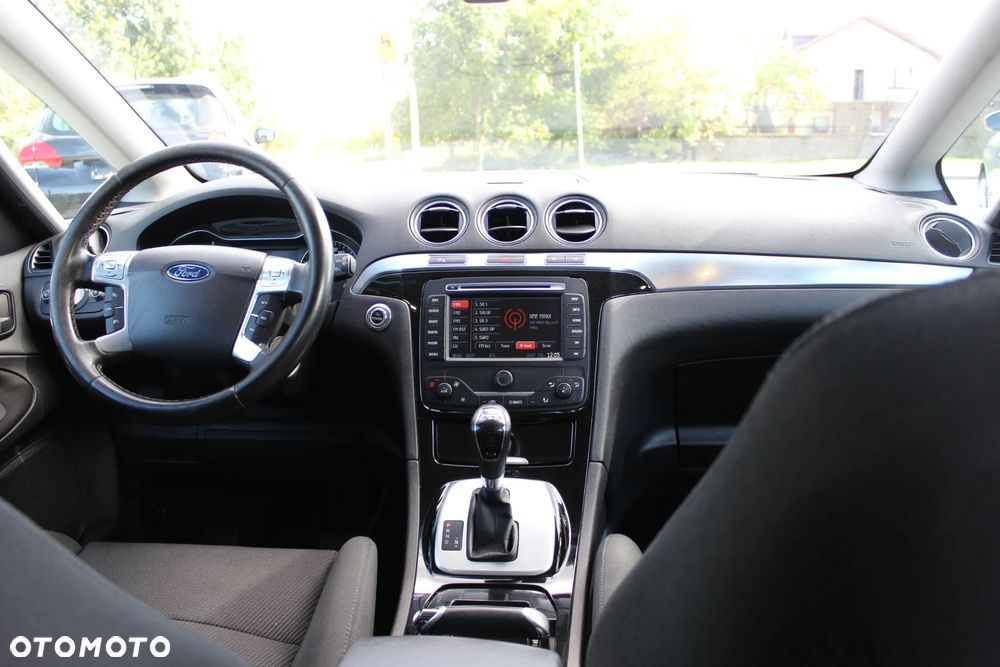 Ford S-Max - 9