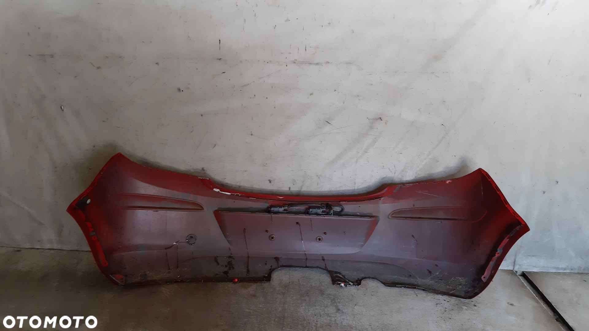 } ZDERZAK TYŁ TYLNY OPEL CORSA D Y547 CZERWONY 5D 5 DRZWI HB - 1
