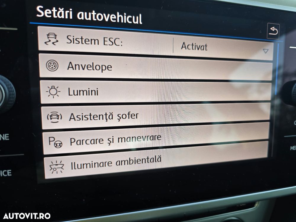 Volkswagen Passat 2.0 TDI DSG Highline - 12