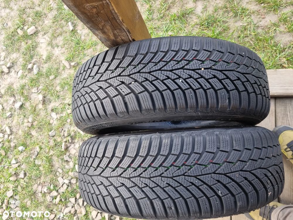 Opony CONTINENTAL WINTER CONTACT TS870 205/60R16 96H 2025r,2x7,7mm super - 1
