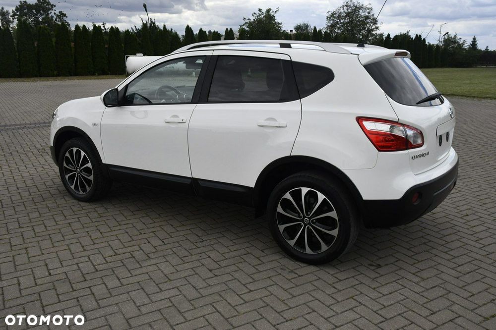 Nissan Qashqai - 10