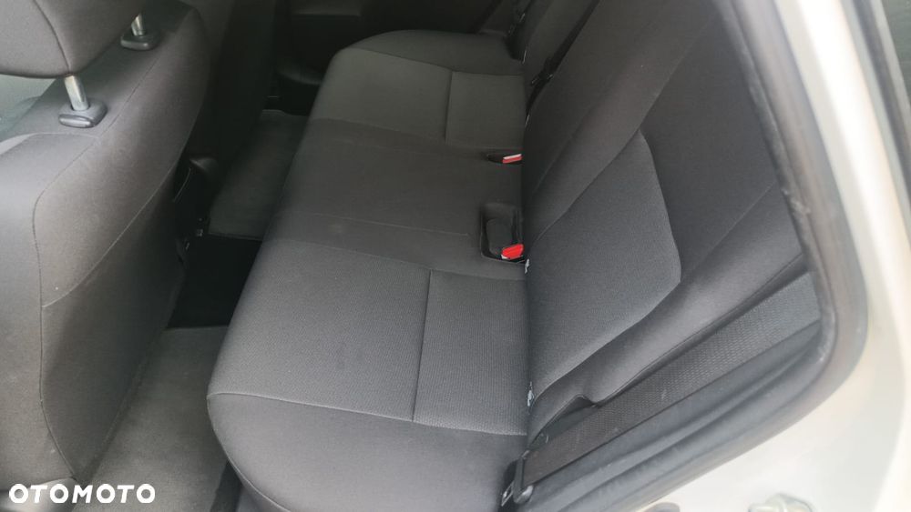 Toyota Auris 1.33 VVT-i Premium - 15