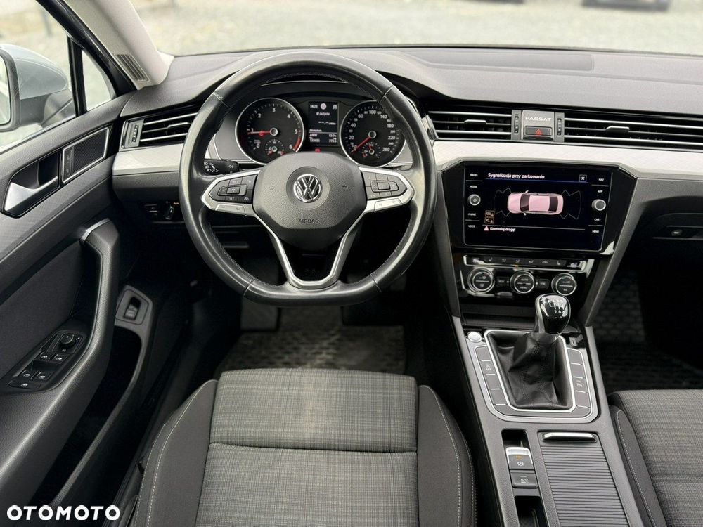 Volkswagen Passat 2.0 TDI EVO Business - 4