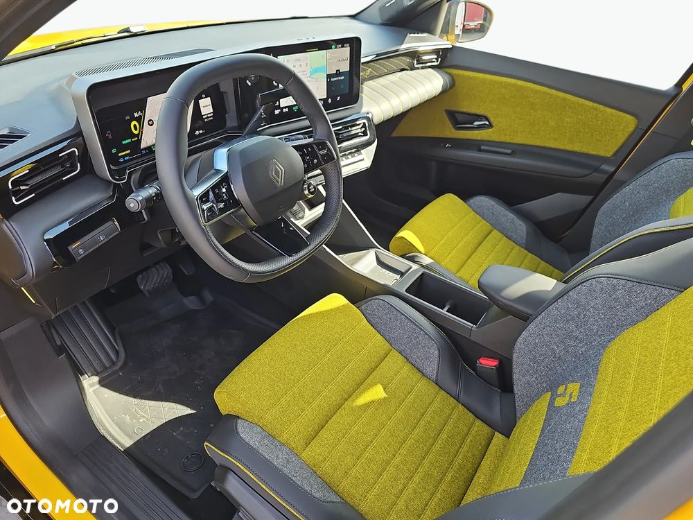 Renault 5 52kWh Comfort Range Iconic Cinq - 4