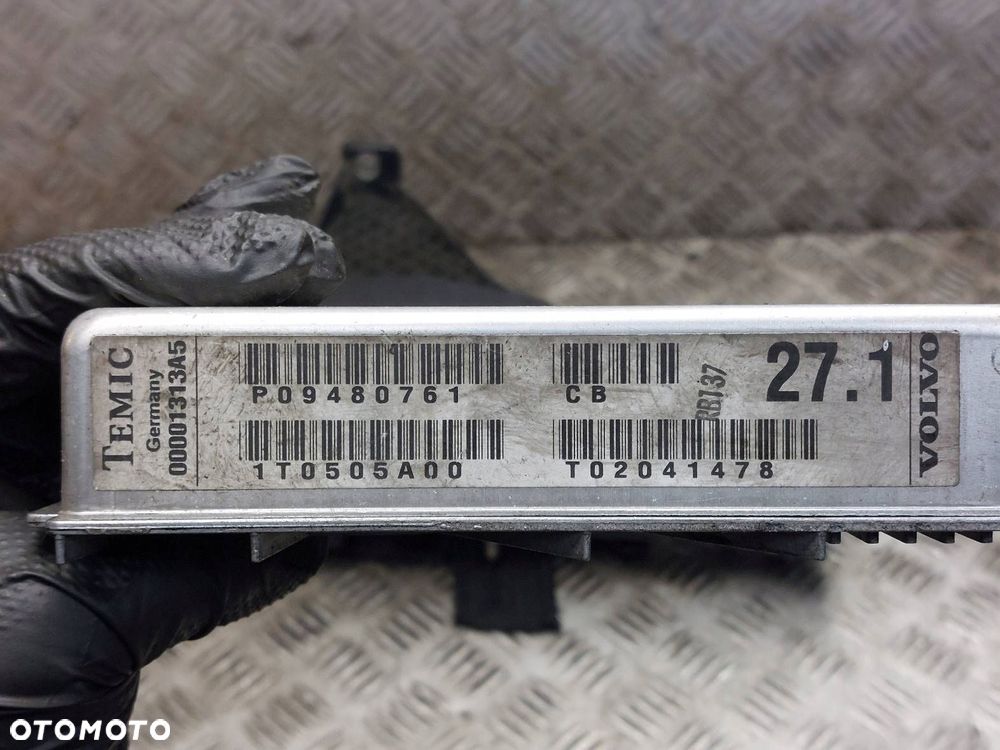 ZESTAW STARTOWY VOLVO V70 II 2.4 D 08677708A 0281010319 P09480761 - 3