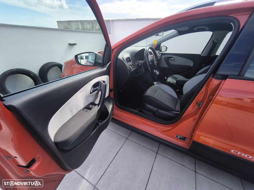 VW Polo 1.6 TDI Match BlueMotion - 11