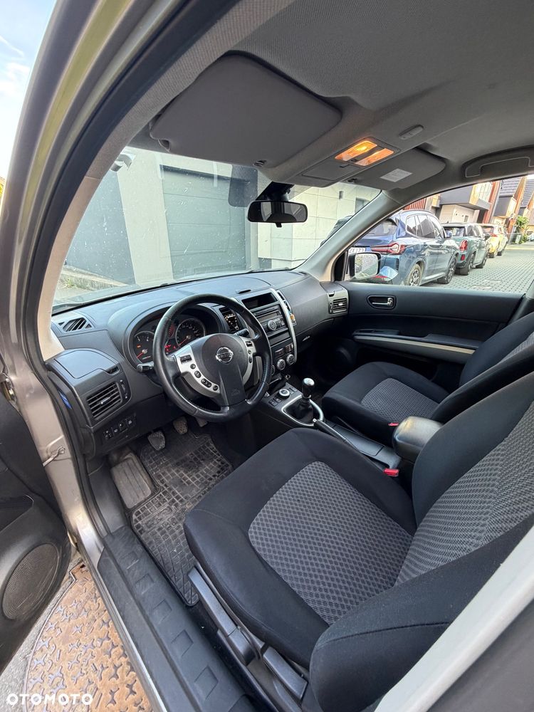 Nissan X-Trail 2.0 dCi SE - 8