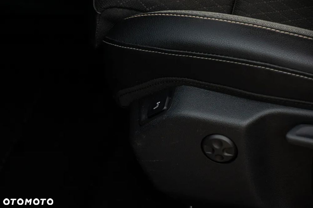 Opel Grandland X - 37