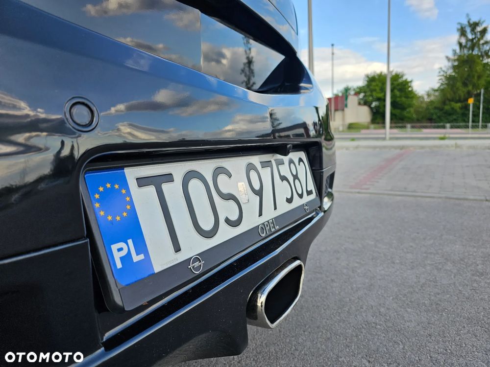 Opel Astra 2.0 T OPC - 15