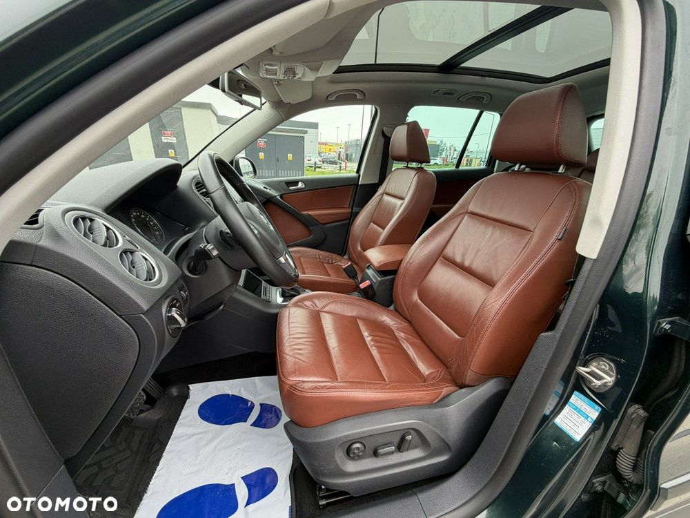 Volkswagen Tiguan 2.0 TDI DPF 4Motion BlueMotion Technology DSG Exclusive - 19
