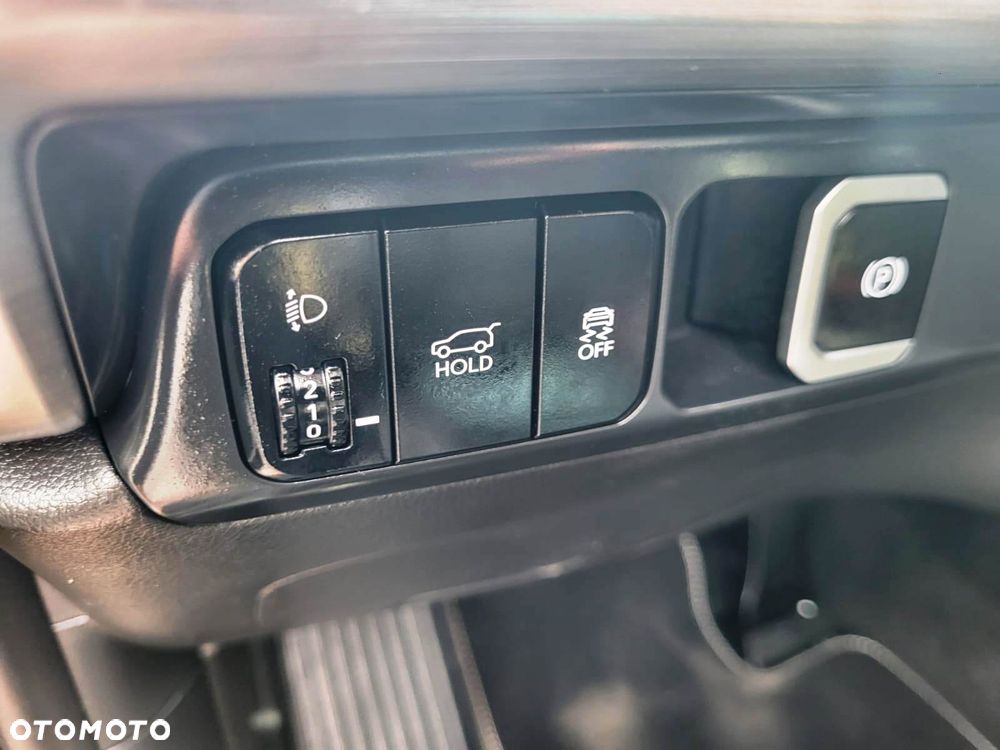 Hyundai Santa Fe 1.6 HEV 4WD SEVEN Signature - 22