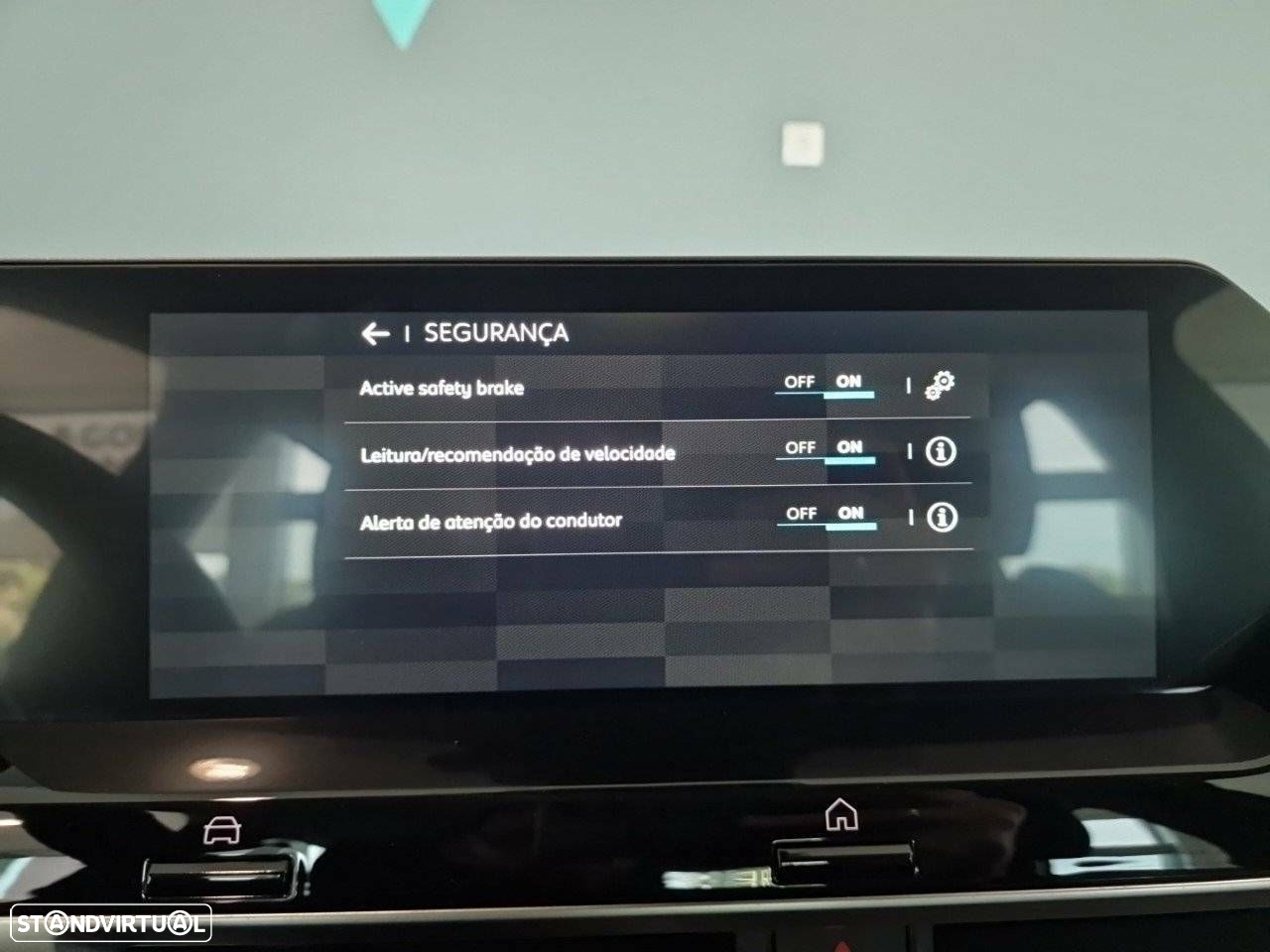 Citroën e-C4 50 kWh Feel Pack - 17