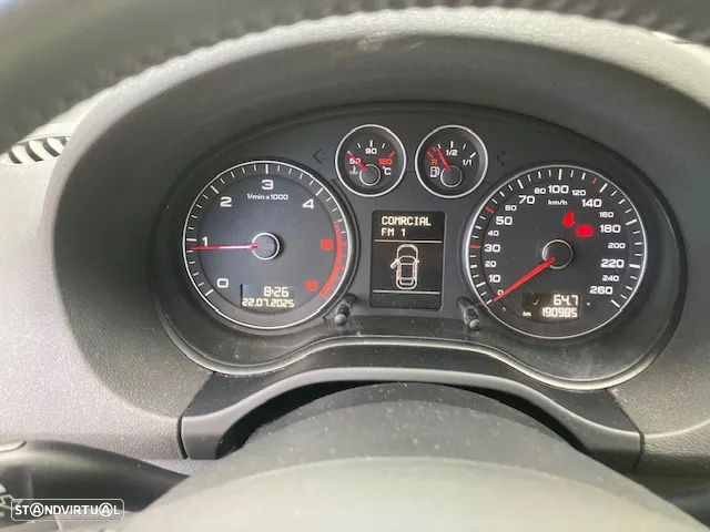 Audi A3 Sportback 1.9 TDi Attraction - 10