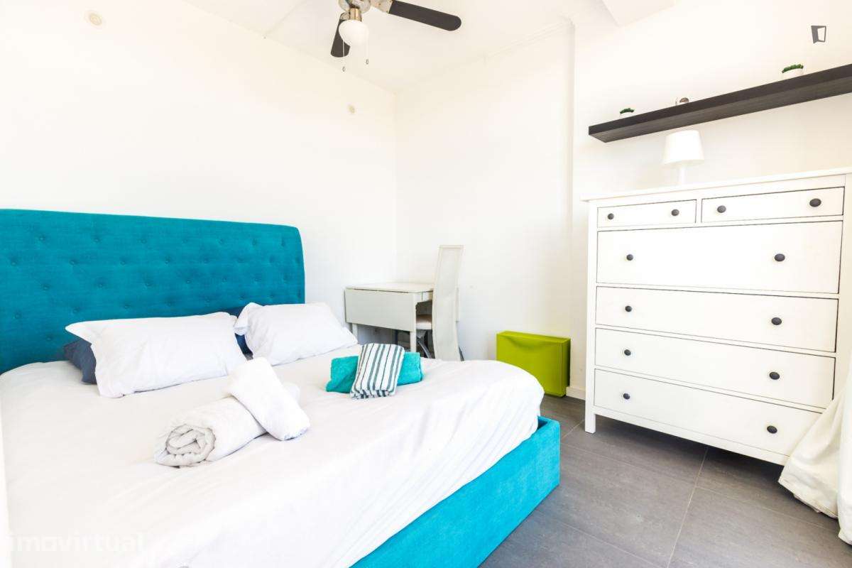 Quarto - localizado em Póvoa de Varzim Porto - Grande imagem: 4/26
