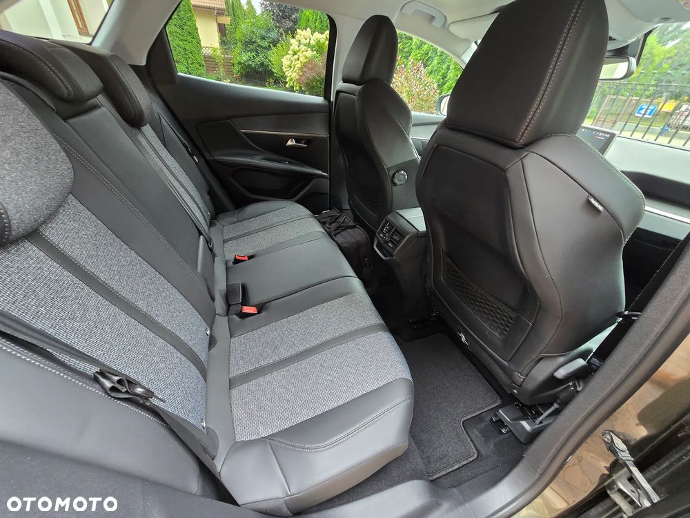 Peugeot 3008 1.2 PureTech Allure - 8