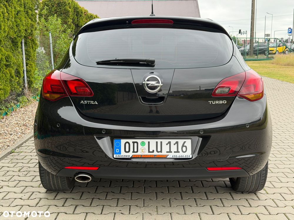 Opel Astra 1.4 Turbo Cosmo - 16