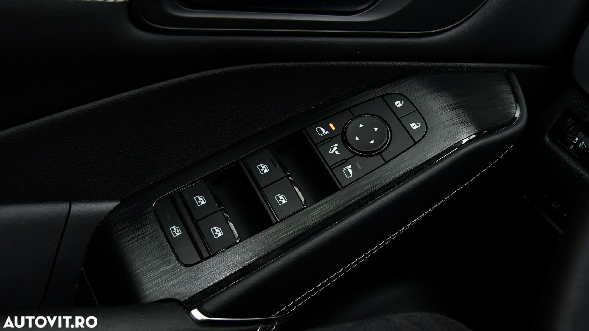 Nissan Qashqai 1.3 l Mild-Hybrid X-Tronic Tekna - 25